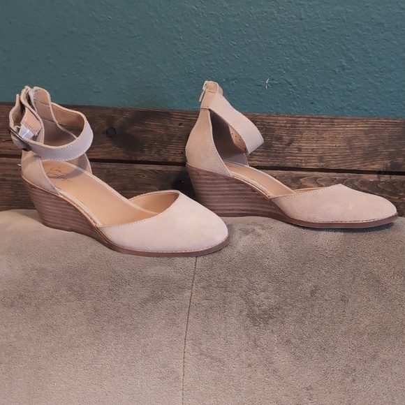 Crown Vintage Shoes - Crown Vintage Suede Ankle-Strap Wedges in Light Taupe
